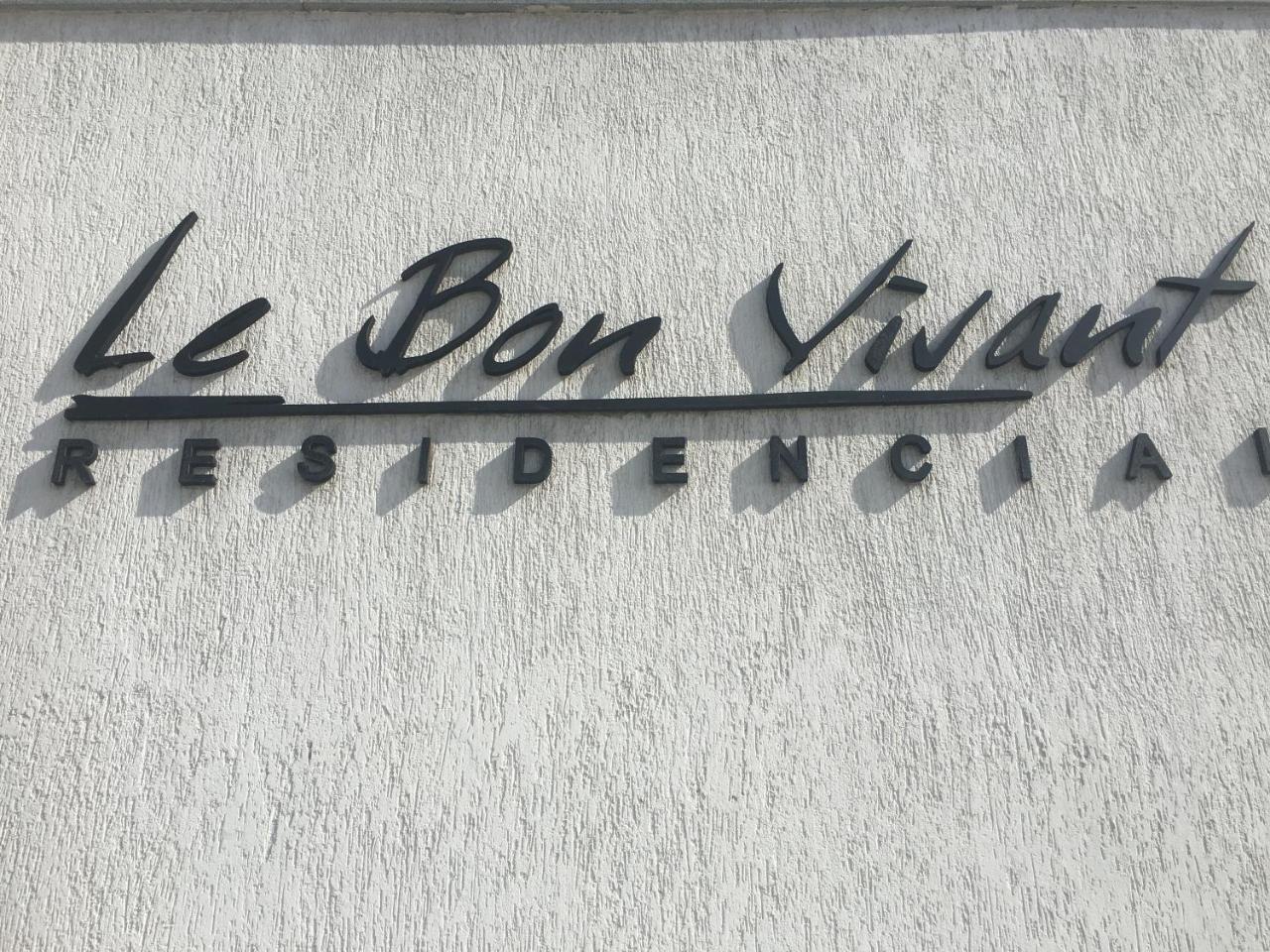 Le Bon Vivant